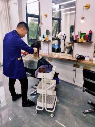 -茶发Salon·烫发染发理发