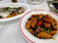 -明本湛江鸡•海鲜小厨(陈家祠店)