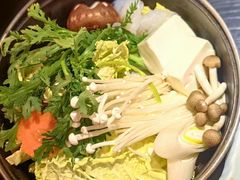 -万岛日本料理铁板烧(大宁店)