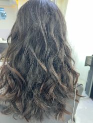 -V7 HAIR SALON