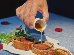 -弦月窗LUNETTE BY AMANDA(复兴路店)