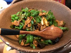 -丹江口渔村·湘味厨房(桃园店)