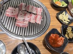 牛五花-朴家炭烤(浦东禹悦汇店)
