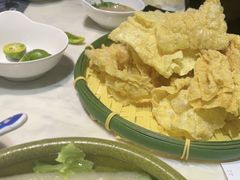 -尚尚仙·酸汤猪手·猪肚鸡火锅(华联万柳购物中心店)