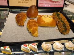 -CARINO BAKERY&CAFE(人广来福士店)
