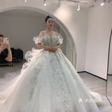 正在备婚的仙女们可以来店里看看