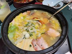 -荷风细雨·中国茶宴(世纪大道店)