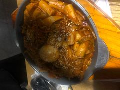 炒年糕-姜虎东白丁烤肉(恒隆广场店)