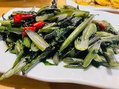 -自贡盐帮菜·玩辣餐厅(樱花园西街店)