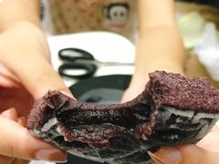 黑白双拼-阮大兴糕团(杭州西湖银泰百货店)