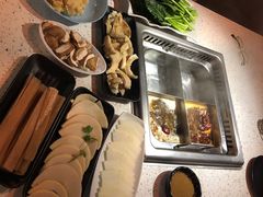 -吴哈哈的火锅店/Wuhaha HotPot