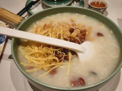 荔湾艇仔粥-喜势点·糖沙翁手工茶点·本地人茶居(永庆坊店)