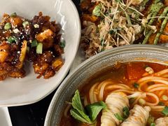 -里面·Noodlology(机电院店)