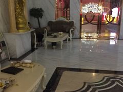 -尚足影院式足疗·住宿·美食(解放碑店)