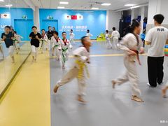 -正道拳击·跆拳道馆(青少年活动中心)