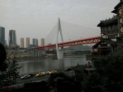 -屋顶顶城市·江景酒店-客房部