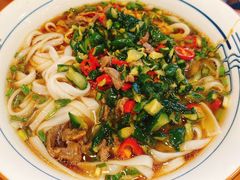 黄瓜皮牛肉汤粉-刘氏三和面馆