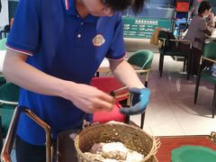 -蚝堡海鲜·威海菜·海肠捞饭·烧烤·亚洲吃蚝公司(幸福门店)