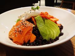 生三文鱼拌饭-Moka Bros 摩卡站(西单大悦城店)