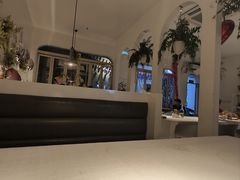 -春树下·树屋花房西餐厅(罍街AS1980店)