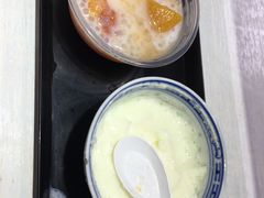 冻双皮奶-百花传统甜品店(原址店)