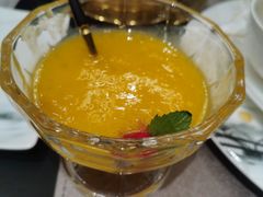 -鼎泰亨·海鲜牛肉餐厅(滨江店)