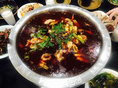 -刘胖娃鱼庄·特色鱼火锅(白鹤路店)