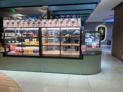 -奈雪的茶(亨特国际广场店)