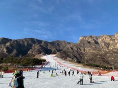 -石京龙滑雪场-停车场