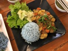-蝶豆花蓝面条