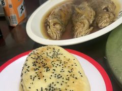 -聚首堂·特色小吃·肘子(什刹海德胜门店)