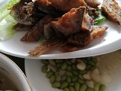 -天桥饭店·特色海鲜(金山嘴渔村店)