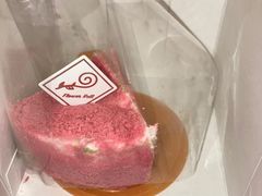 -花花卷卷·鲜食蛋糕(静安久光百货店)