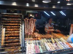 -八一好吃街·高品美食广场