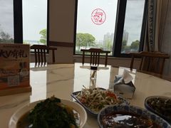 -品鲜村农家菜·阳澄湖大闸蟹(总店)