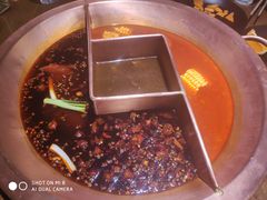 -雾漫川城重庆火锅(上和商业广场店)