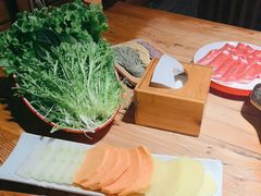 -宽窄巷子鲜牛火锅(北京首店)