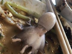 -楼外楼大刀肉传统火锅居(幸福街店)