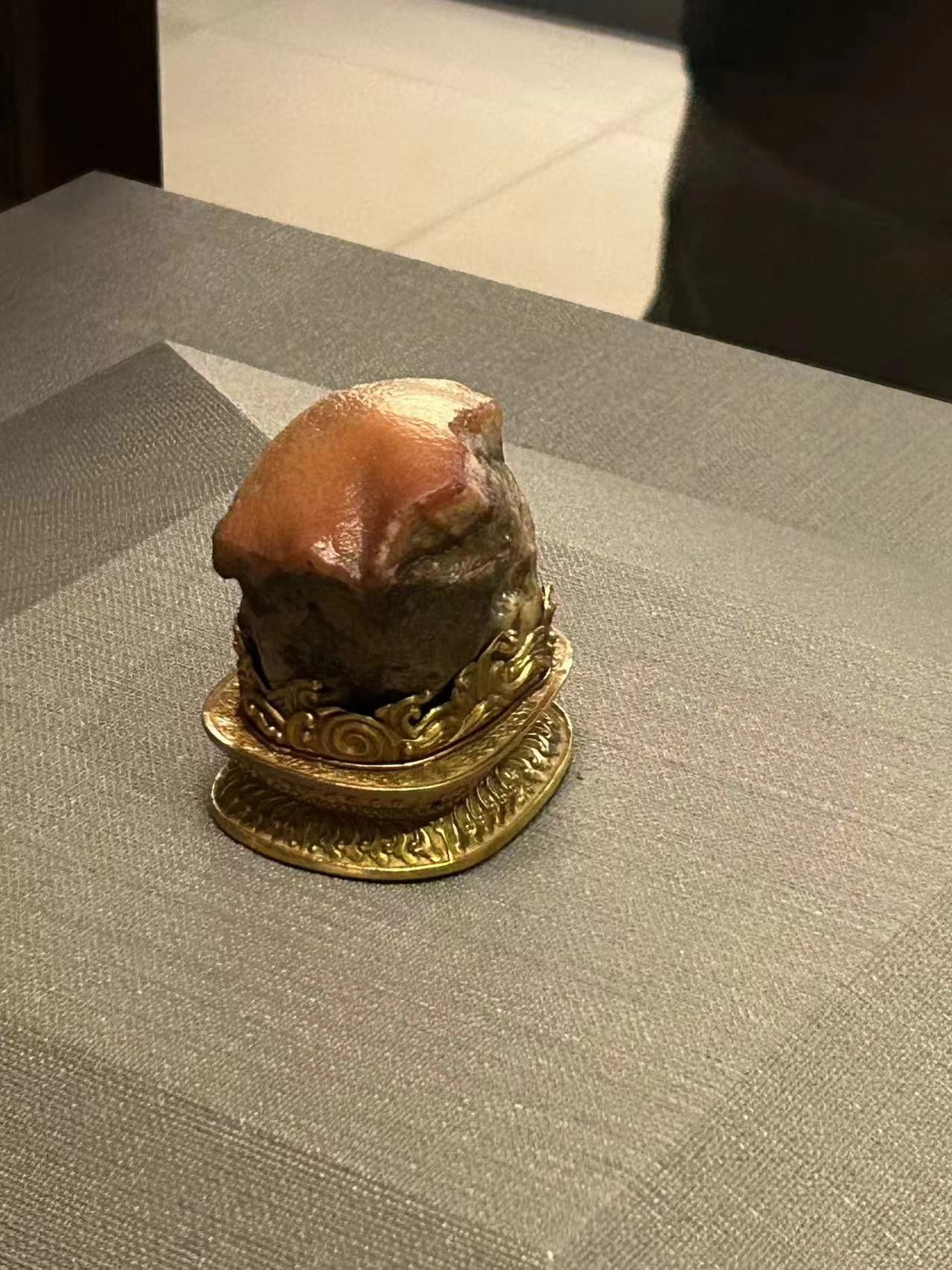 天天领红包 镇馆之宝,东坡肉形石,栩栩