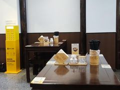 -蟹上黄·蟹黄面·江南糖水(人民广场店)