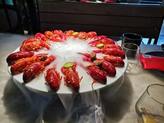 -沪小胖小龙虾(淮海中路旗舰店)
