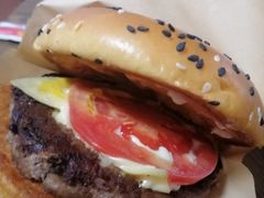 安格斯厚牛芝士堡-麦当劳(无锡永乐店)