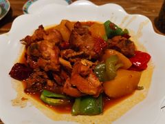 新疆大盘鸡-清真·玛丽亚新疆菜主题餐厅(浙江中路店)