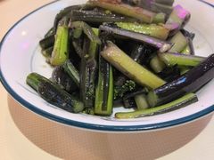-霄汉牛三鲜湖北砂锅菜(万松园2店)