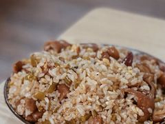 -老头爱马仕酸豇豆炒饭(丰富路店)