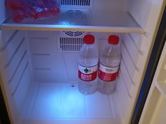 -联华超市(哈密路店)