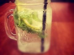 -玛格萝妮比萨屋(四平店)