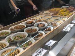 -老乡鸡(上海白玉兰广场店)