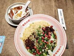 红碗豌杂面-遇见小面(SM城市广场一期店)
