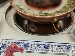 -褚小白·烧烤铜锅涮